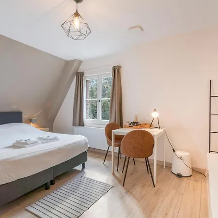 De Hoogmolen - 3 Mins From The Centre 4* Brugge